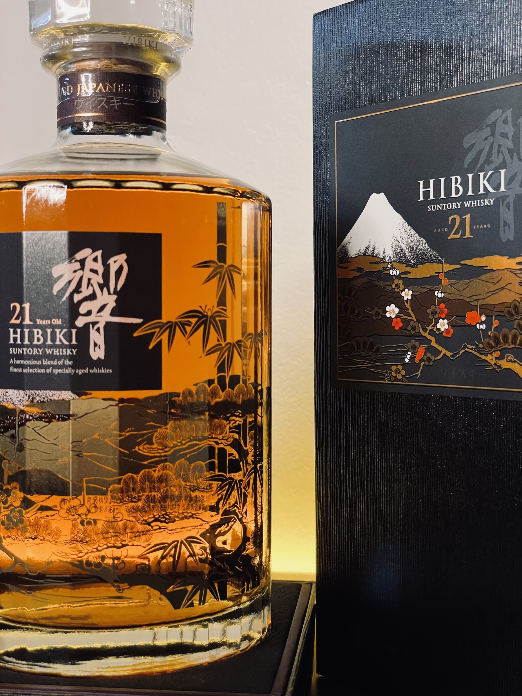 Hibiki 21 Years Mount Fuji Limited Edition 響21年富士山