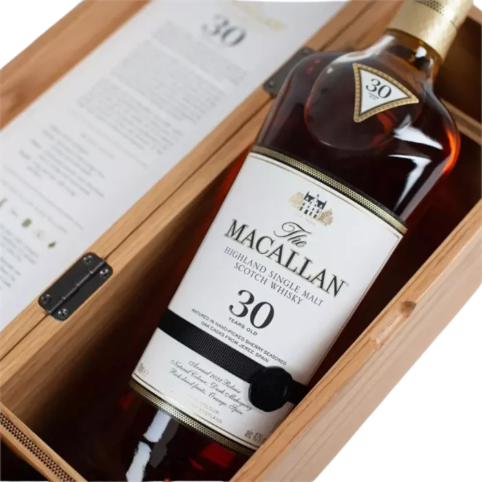 The Macallan 30 Year Old Sherry Oak (2022 Release) 700ml 43% - Image 2