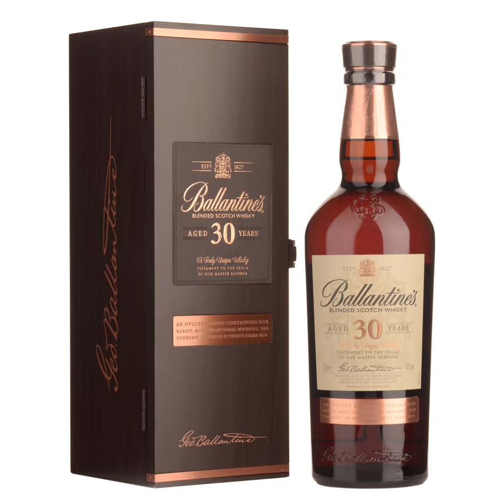 img_9052 Ballantine’s 30 Year Old 700ml 40% - Image 1